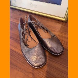 Madewell metallic flats with suede tie